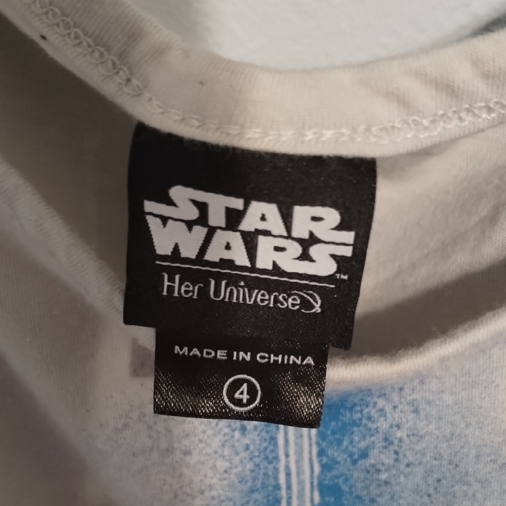 Torrid Star Wars Rey Cold Shoulder Tee - Picture 3 of 3